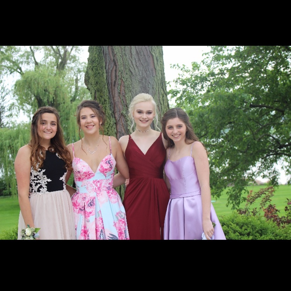 Faviana V-neck Ruched Open Back Floor Length Gown - Picture 4 of 5